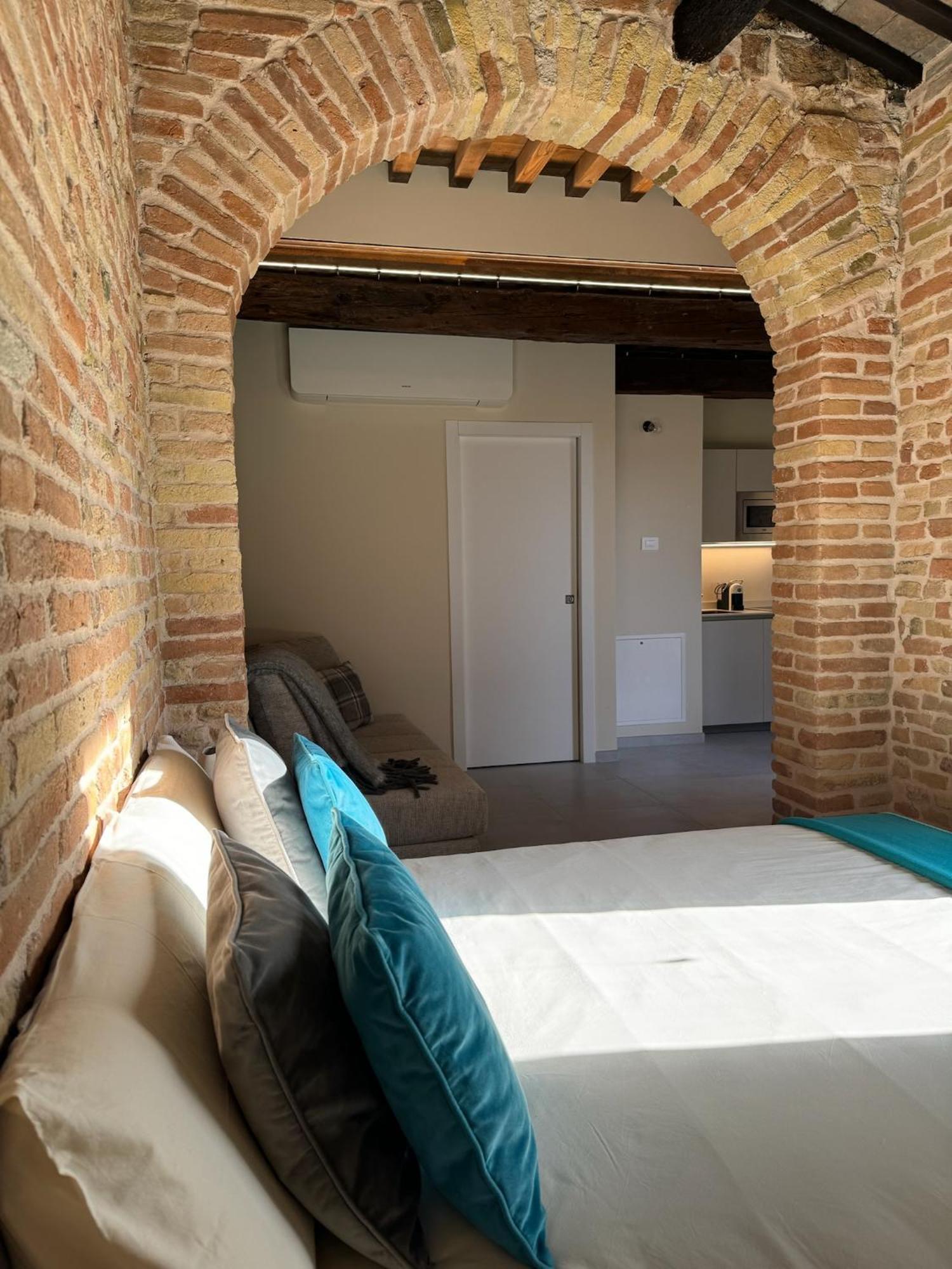 Noua Luxury Studio Apartments Ravenna Exterior photo